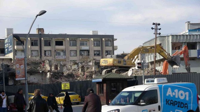 Sakarya’nın Simgelerindendi, İzlerinin Silinmesine Ramak Kaldı
