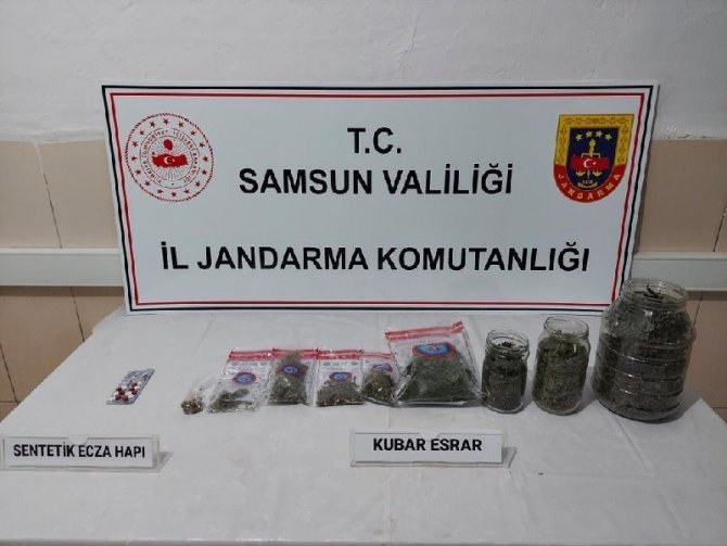 1 Kilo 349 Gram Kubar Esrar Ele Geçirildi