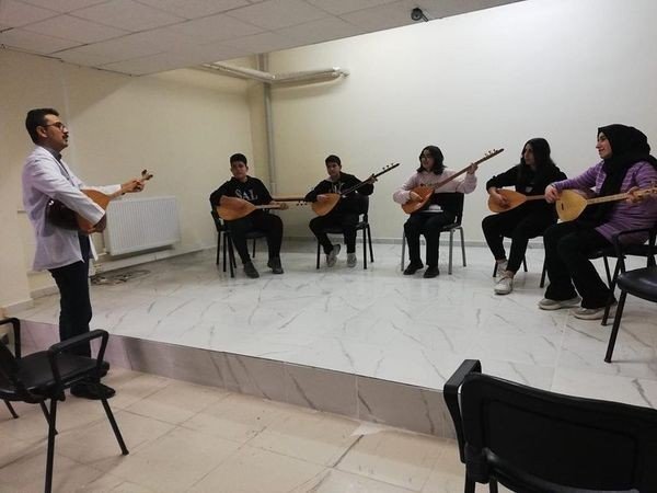 Söğüt Anadolu Lisesi Öğrencileri Korosu