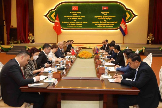 Tarım Ve Orman Bakanı Kirişci Kamboçya’da