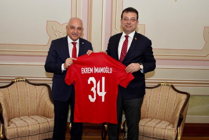Tff Başkanı Büyükekşi, Ekrem İ̇mamoğlu’nu Ziyaret Etti