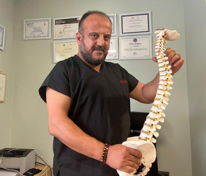 Uzman Dr. Güngör’den Kadınlara ‘Yüksek Topuklu Ayakkabı’ Uyarısı