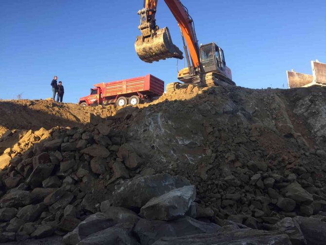 Yaşlı Bakımevi Yapımına İş İnsanından Destek