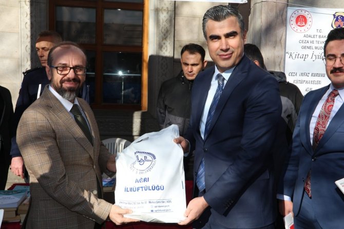 Ağrı Müftülüğünden Cezaevlerine Kitap Desteği