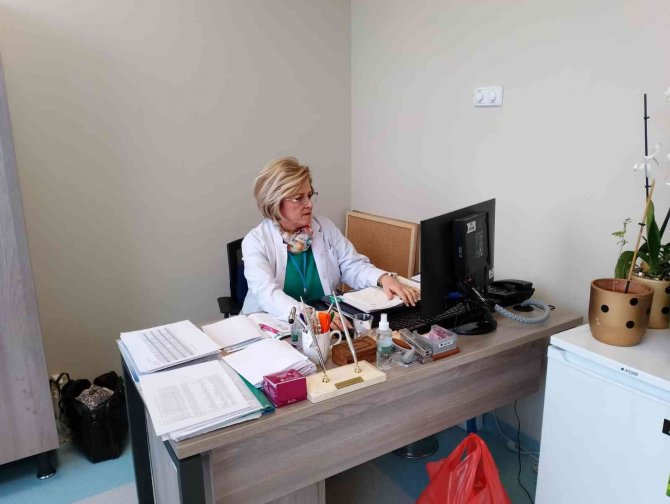 Prof. Dr. Kurt: “Hıv Virüsü Vücudun Bağışıklığını Hızlı Bir Şekilde Düşürdüğü İçin Tüberküloz Mikrobu Aktif Hale Geliyor”