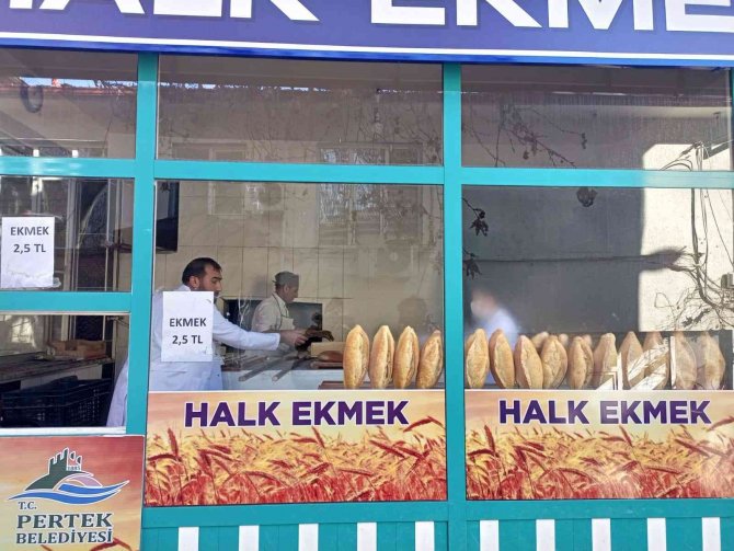 Türkiye’nin En Ucuz Halk Ekmeği Pertek’te