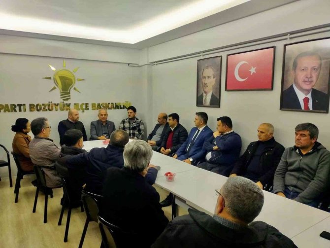 Başkan Yaman, Ak Parti İ̇lçe Danışma Toplantısına Katıldı