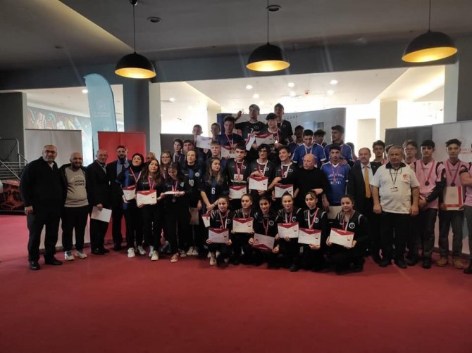 Bowling Genç Kız Ve Erkek Takımları Türkiye Finallerinde