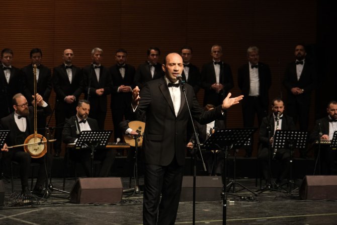 Cumhuriyet’in 100’üncü Yılı Şarkılarla Kutlandı