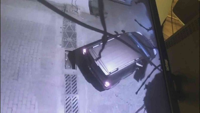 Otomobilli Mazgal Hırsızları Kamerada