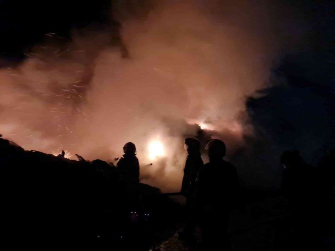 Dursunbey’de Yangın: 1 Kişi Yanarak Öldü