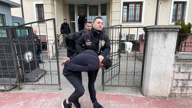 Eğlence Mekanlarının Çatışmasında Cinayet Şüphelisi Olarak Aranıyordu Yakalandı
