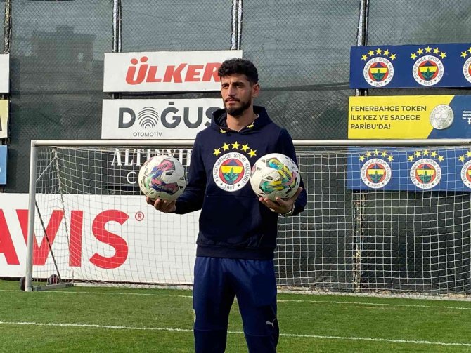 Fenerbahçe’nin Yeni Transferi Samet Akaydin: “Yurt Dışından Da Teklif Geldi, Fenerbahçe’yi Tercih Ettim”