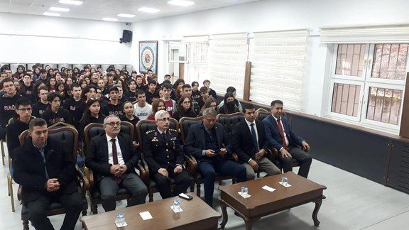 Geleceğin Yazılımcıları Semineri Can Kulağıyla Dinlediler