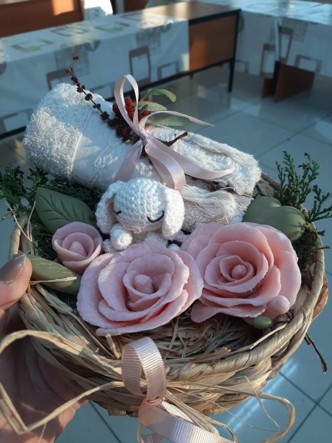 İ̇zmitli Kadınlar Sabun Ve Mum Yapmayı Öğreniyor