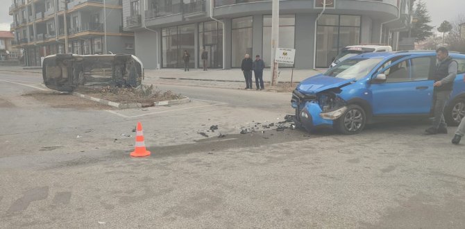 Konya’da 3 Ayrı Kazada 5 Kişi Yaralandı