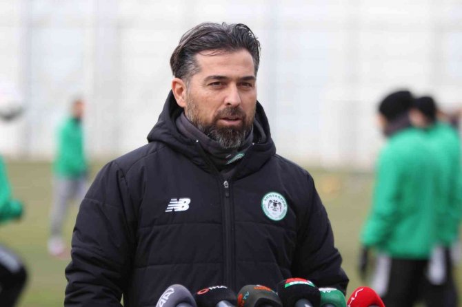 İ̇lhan Palut: "3 Puanlarla Tanışmak İstiyoruz"