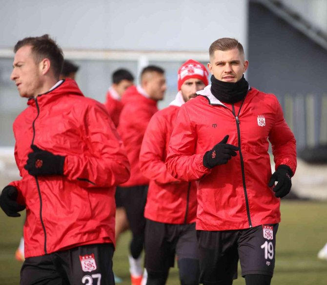 Sivasspor, Kayseri Maçının Taktiğini Çalıştı