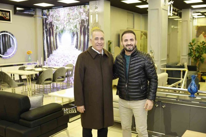 Başkan Dursun Esnafla Bir Arada