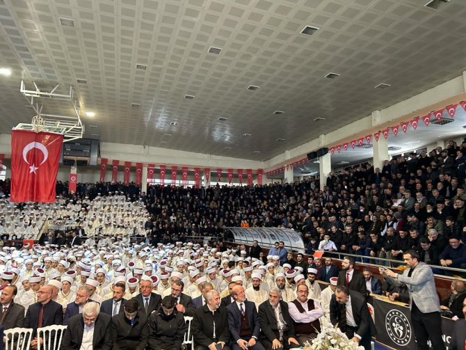 Bin Bir Hafız İçin İcazet Merasimi Düzenlendi