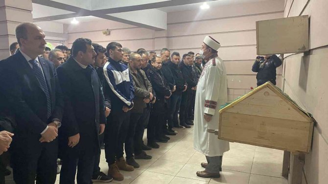 Kızılay Başkanı Kanlı’nın Baba Acısı