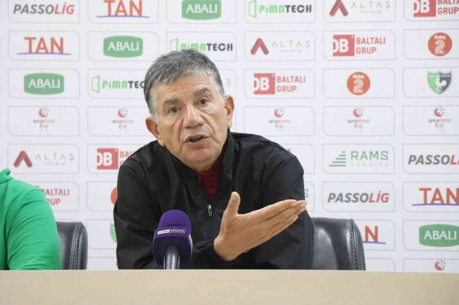 Giray Bulak: “Var Avrupalı’ya Göre Var, Bizde Kime Göre Var”