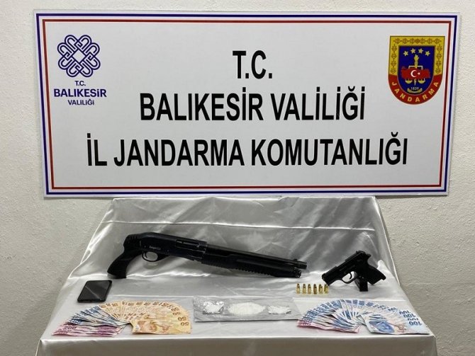 Balıkesir’de 7 İlçede Uyuşturucu Ticaretine Yönelik Operasyon