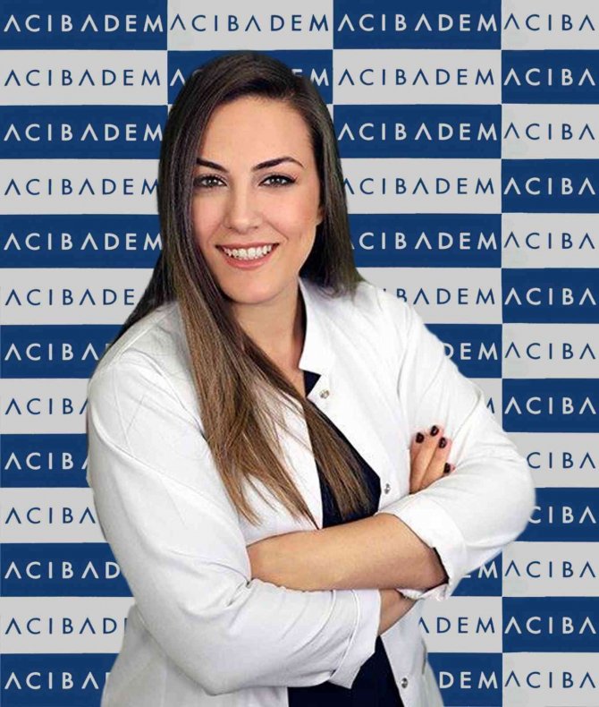 Diyet Uzmanı Uyardı: “Sosyal Medyaya Bakarak Yemek Yemeyin”