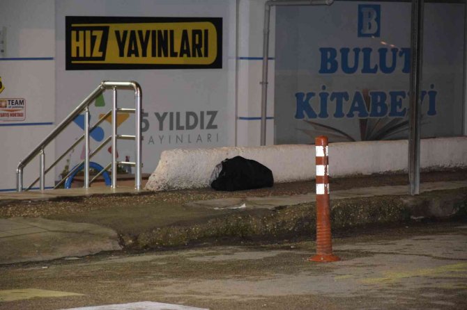 Burdur’da Şüpheli Çanta Polisi Alarma Geçirdi