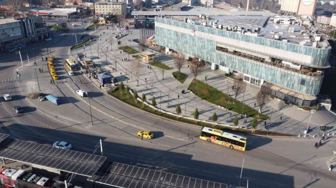 Kent Meydanı Bursa’ya Yakıştı