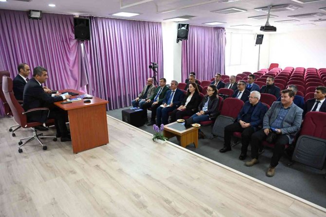 Denizli’de Halk Eğitimi Merkezi Müdürleri 2023 Yılı İçin Toplandı