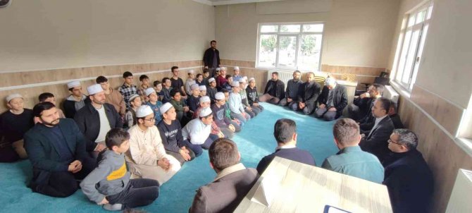 Hafızlık Eğitimi Alan Öğrencileri Unutmadılar