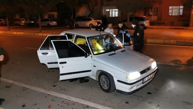 Eroin Ve Sentetik Hapla Yakalandı, “Abim Polis” Diyerek Savunma Yaptı