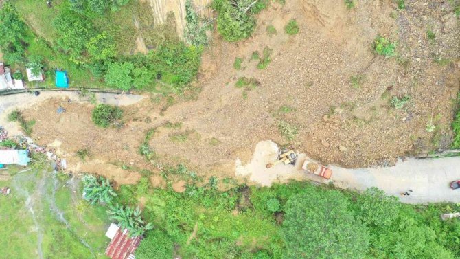 Filipinler’deki Sel Ve Toprak Kaymasında Hayatını Kaybedenlerin Sayısı 17’ye Yükseldi