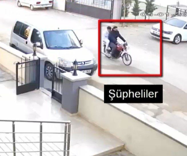 Gaziantep’te Motosikletli 2 Kapkaç Zanlısı Tutuklandı