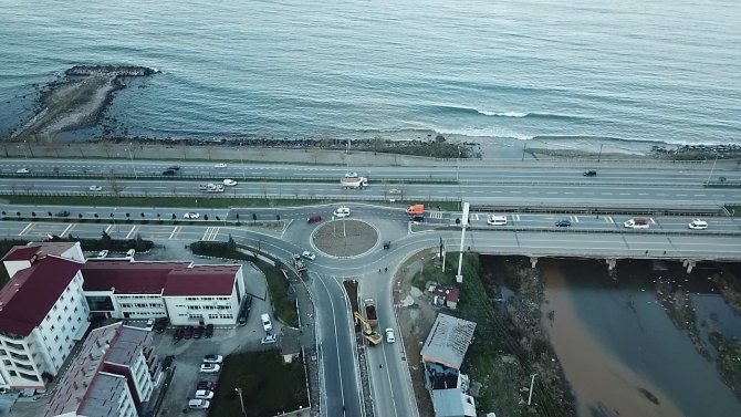 Giresun’da İlk Modern Dönel Kavşak Ulaşıma Açıldı