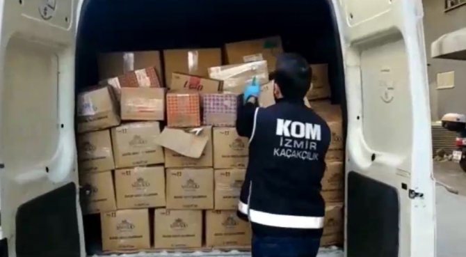 Araç İçerisinde 1 Tondan Fazla Sahte Etil Alkol Çıktı