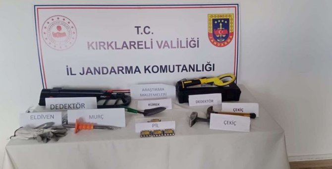 Kırklareli’nde Kaçak Kazı Yapan Şüpheliler Suçüstü Yakalandı
