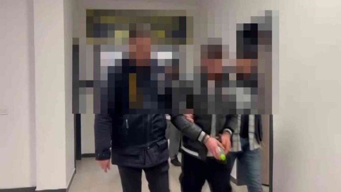 Ucuz Cep Telefonu İlanıyla Vatandaşları Dolandıran 4 Şüpheli Tutuklandı