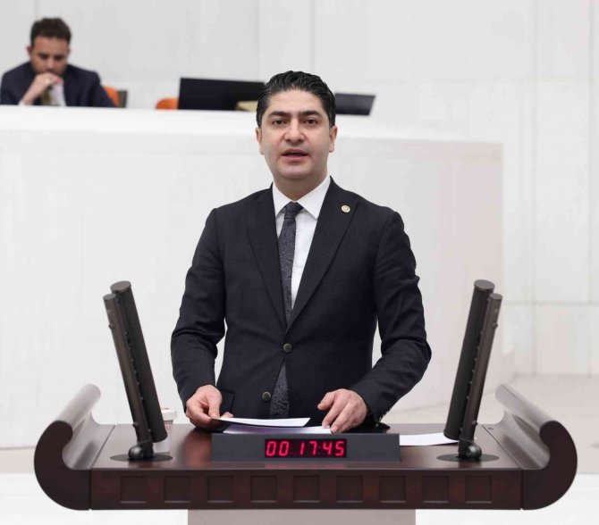 Mhp’li Özdemir: "Suriye’nin Geleceğine Okyanus Ötesinden Gelenler Değil, Bölgenin Sahipleri Karar Verir"