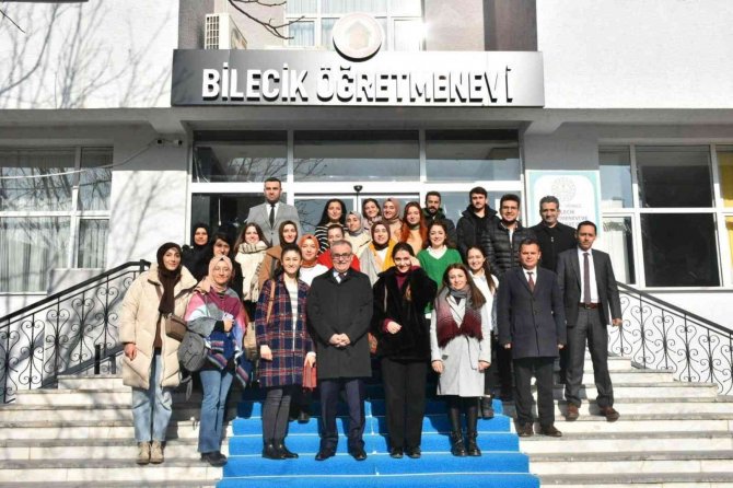 Müdür Akyol Öğretmenlere Ders Verdi