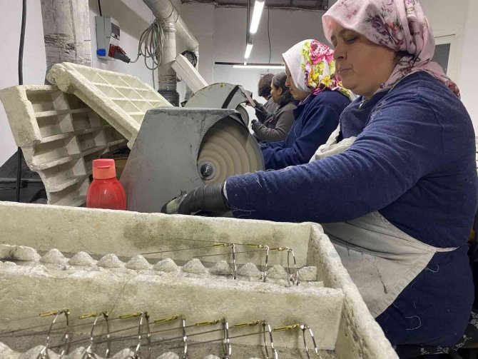 Muğla’da Metaller Kadınların Ellerinde Hayat Bulmaya Başladı