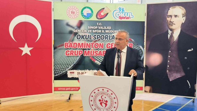 Sinop’ta Badminton Grup Müsabakaları Başladı