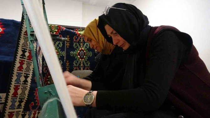 Sipariş Veren 5 Yıl Bekliyor, 6 Metre Karesi 100 Bin Tl’ye Alıcı Buluyor