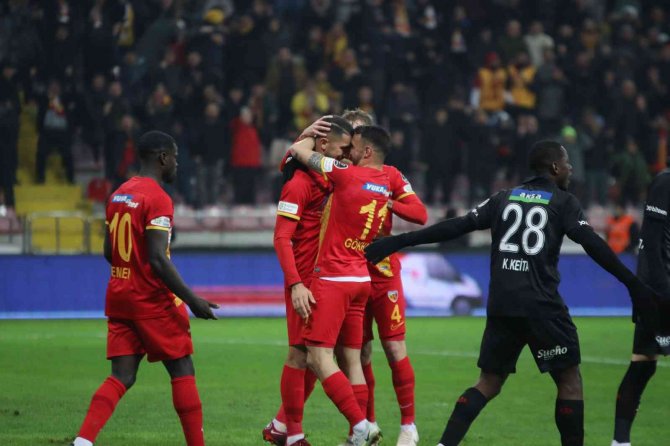Spor Toto Süper Lig: Kayserispor: 3 - Sivasspor: 0 (İ̇lk Yarı)