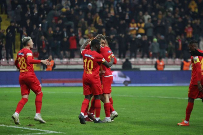 Spor Toto Süper Lig: Kayserispor: 3 - Sivasspor: 0 (İ̇lk Yarı)