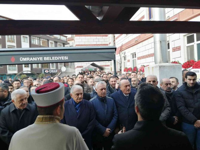 Ak Parti Genel Başkan Vekili Binali Yıldırım, Eniştesinin Cenazesine Katıldı