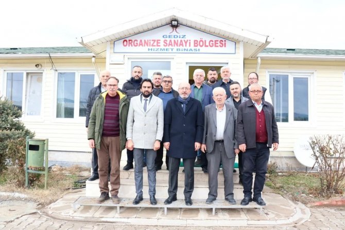 Başkan Önsay: “Gediz Osb Önemli Anlamda Katma Değer Sağlıyor”