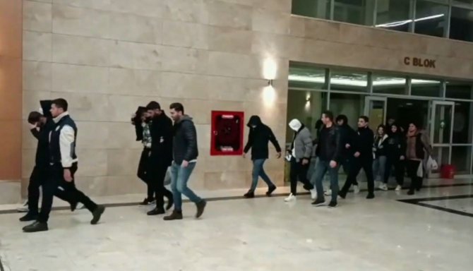 Antalya Merkezli 5 İldeki Eş Zamanlı Bahis Operasyonuna 14 Tutuklama