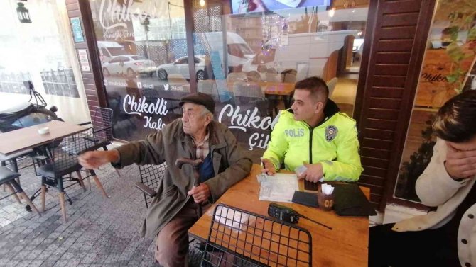 Kaza Yapan Yaşlı Adam Geldiği İstikameti Kabul Etmedi